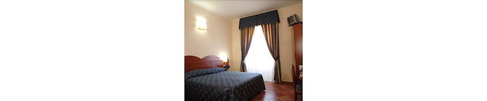 Hotel Maryelen 2 Roma Dış mekan fotoğraf