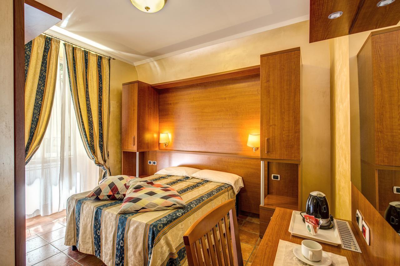 Hotel Maryelen 2 Roma Dış mekan fotoğraf