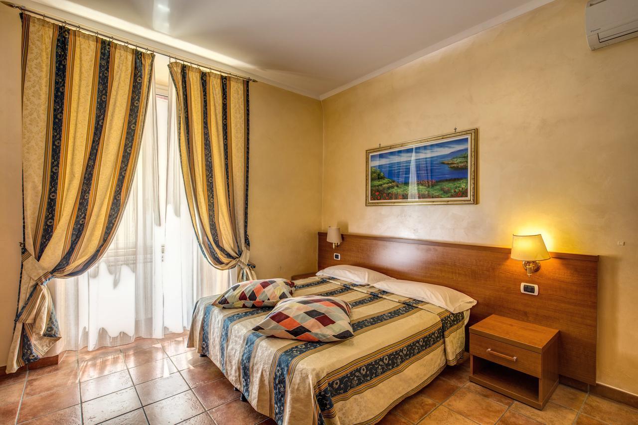 Hotel Maryelen 2 Roma Dış mekan fotoğraf